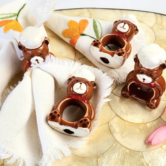 Vintage - Set of 4 - Hand-Painted Porcelain Bunny Napkin Ring - Picture 7 of 9